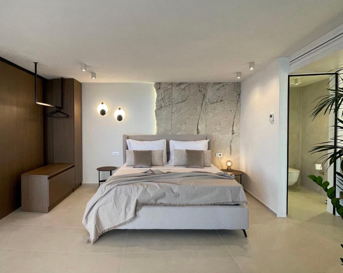 Mystique Luxury Suite Achlia Exteriör bild