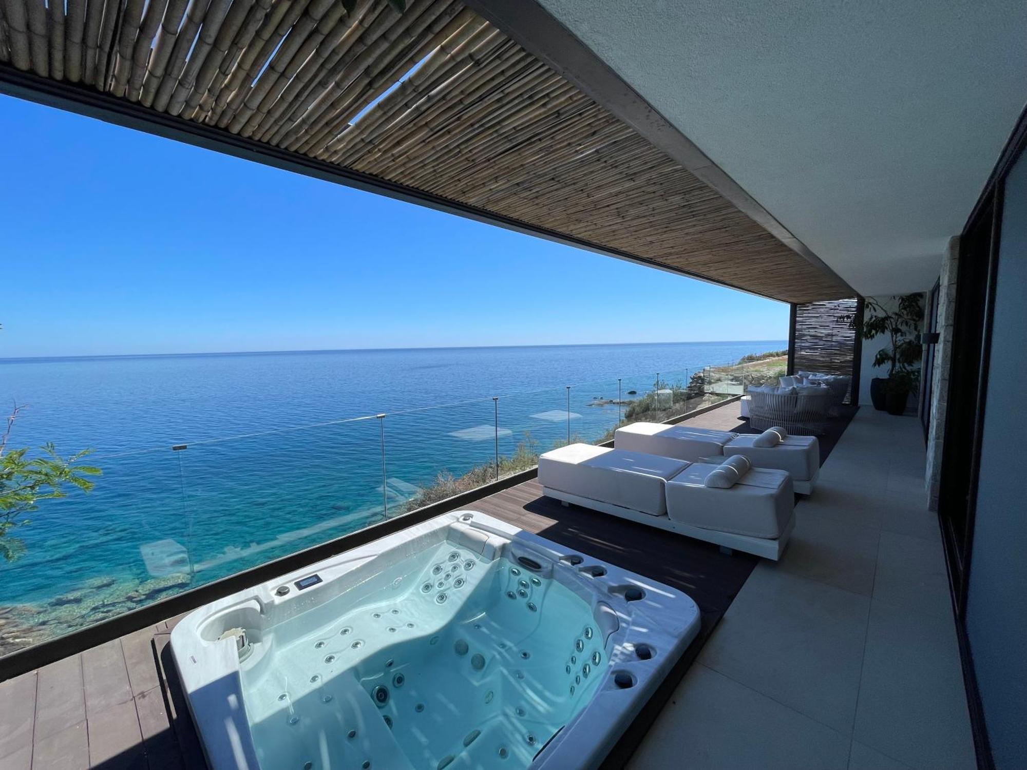 Mystique Luxury Suite Achlia Exteriör bild