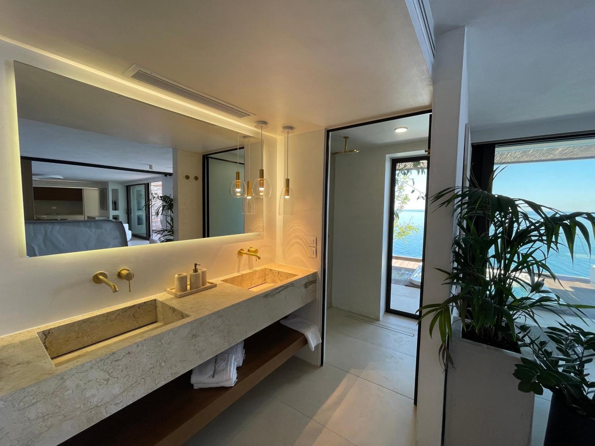 Mystique Luxury Suite Achlia Exteriör bild